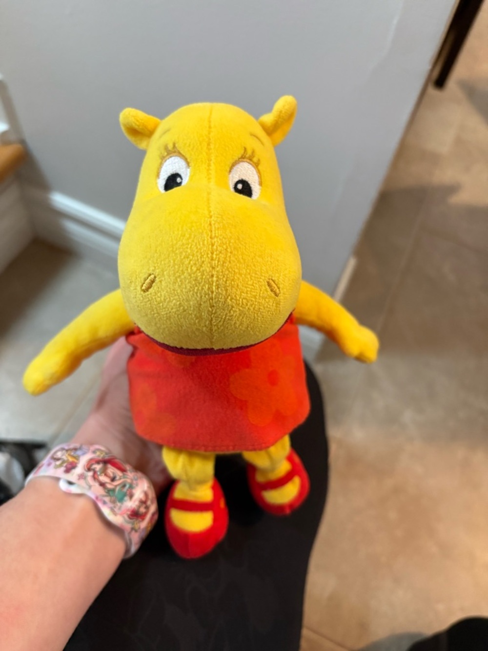 Backyardigans Tasha TY Beanie 6 Inch